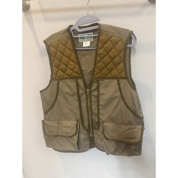 Game Winner Hunting Vest Outdoor Shooting & Fishing Gear with Utility pockets M - Picture 1 of 3